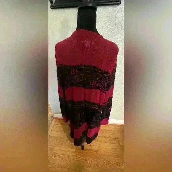 New Directions Open Front Knit Embellished Cadigan Sweater Size XL Red/Black - Picture 4 of 6